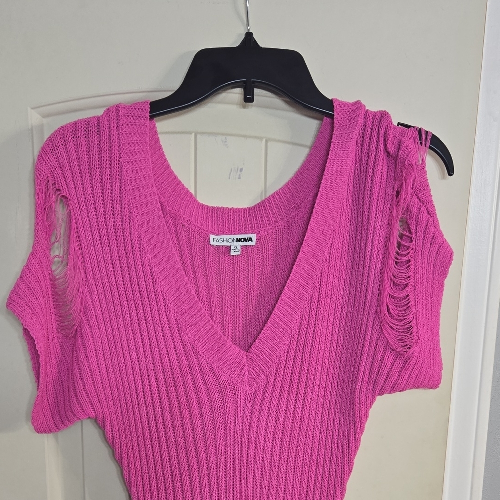 Fashion Nova Fuchsia Knit Top